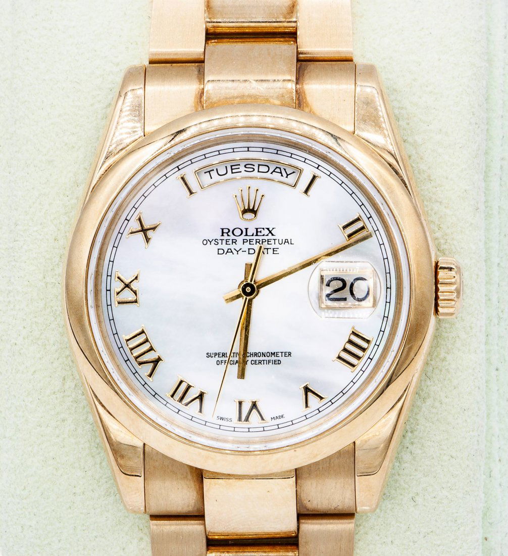 A Rolex Oyster 18K Yellow Gold Perpetual Day,Date